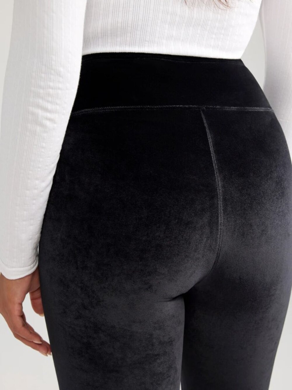 NWT YUMMIE FAUX SUEDE SHAPING LEGGING YT2-565 XL in BLACK - Picture 3 of 7